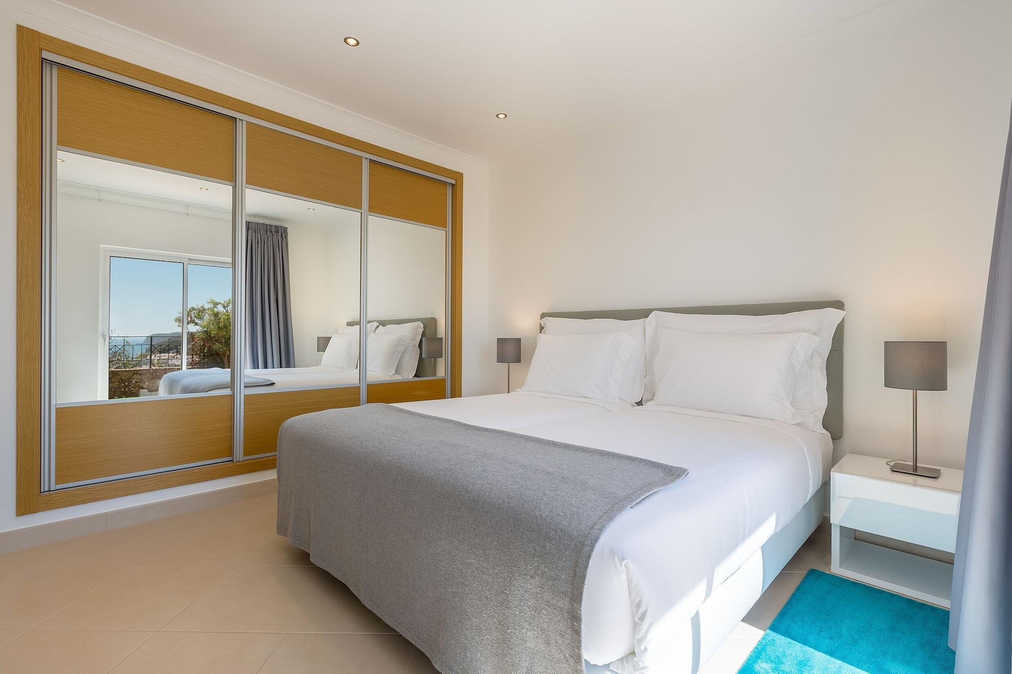 Nau Salema Beach Village ภายนอก รูปภาพ