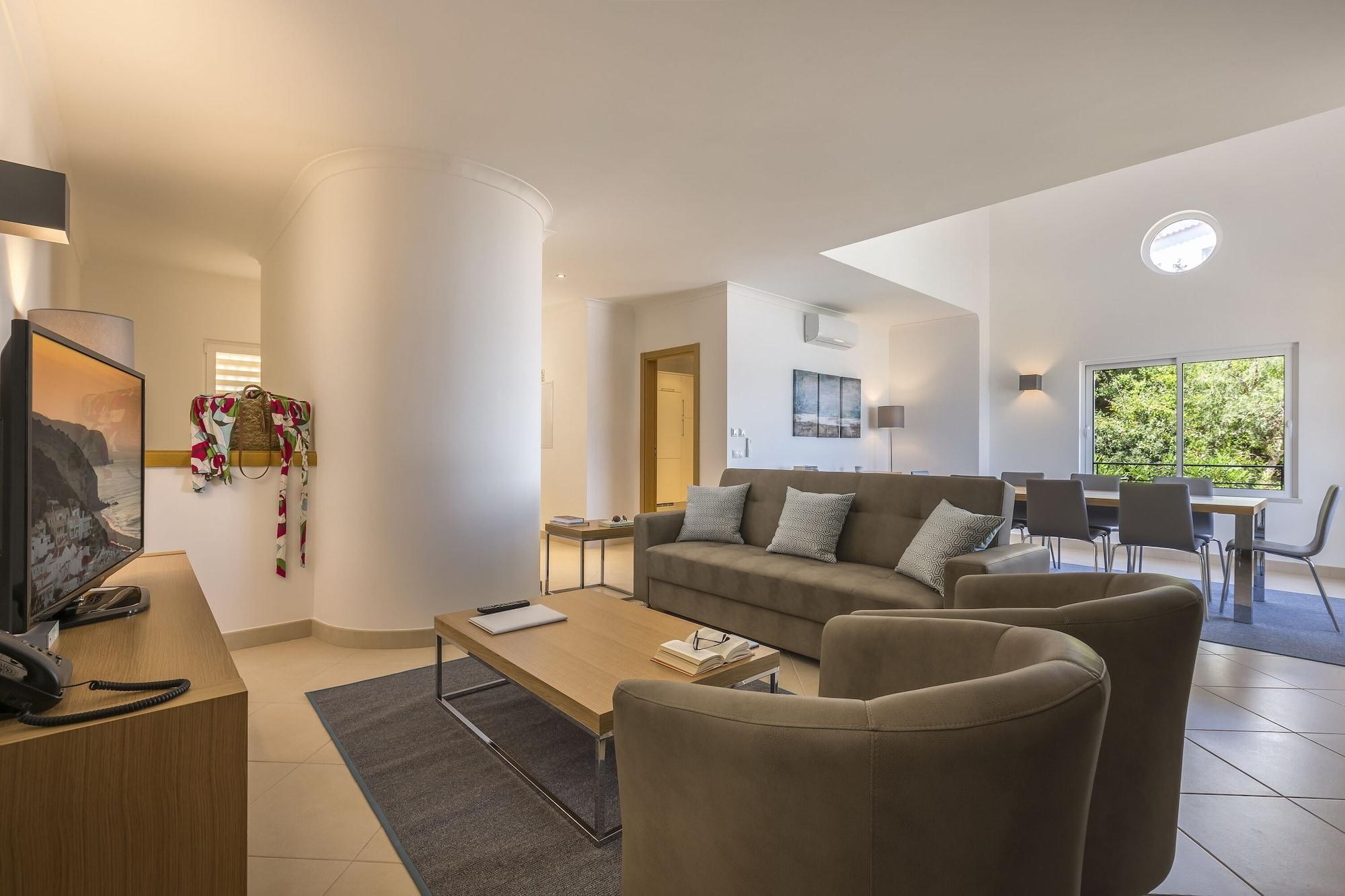 Nau Salema Beach Village ภายนอก รูปภาพ