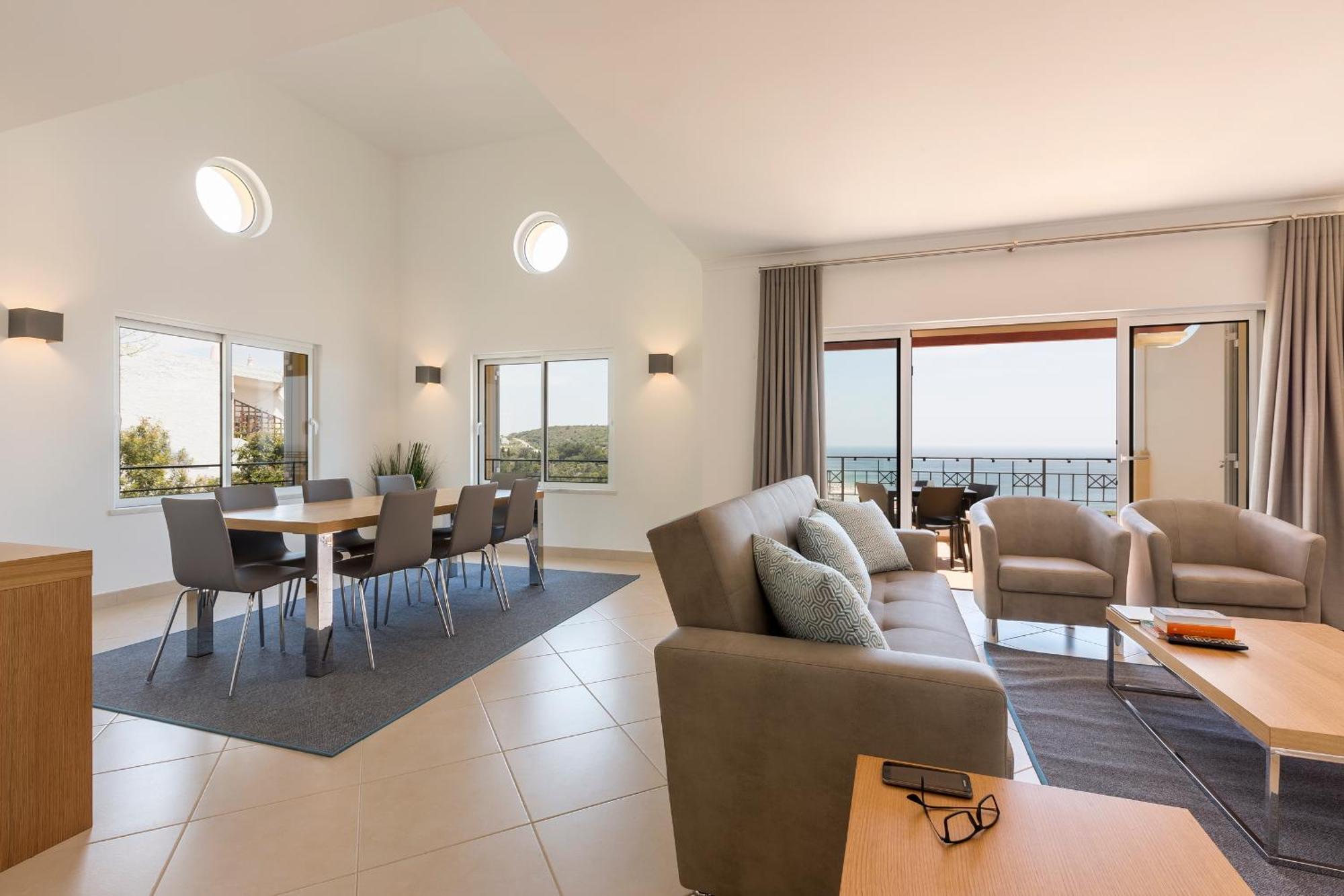 Nau Salema Beach Village ภายนอก รูปภาพ