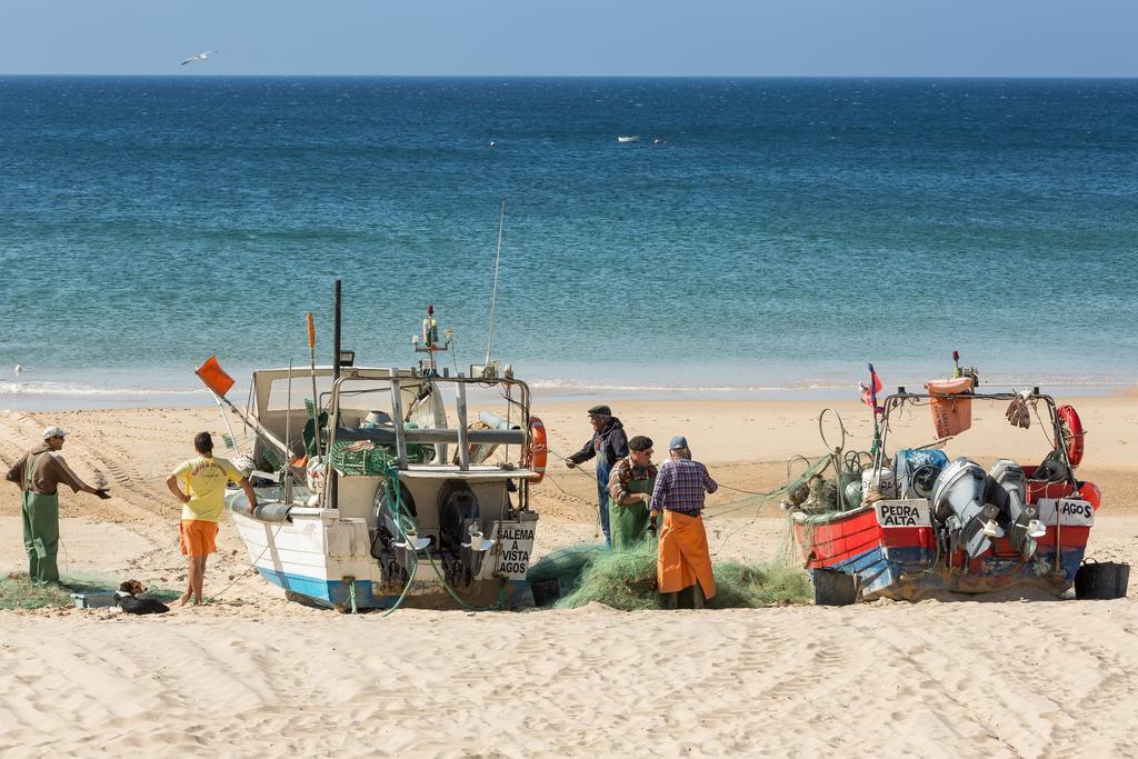 Nau Salema Beach Village ภายนอก รูปภาพ